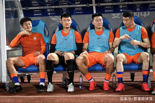 快船新秀瓦格勒替补表现不佳，23分钟仅得13分
